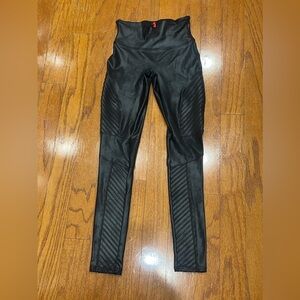 SPANX Faux Leather Moto Leggings Small Black High Waist Slimming Pants Glossy
